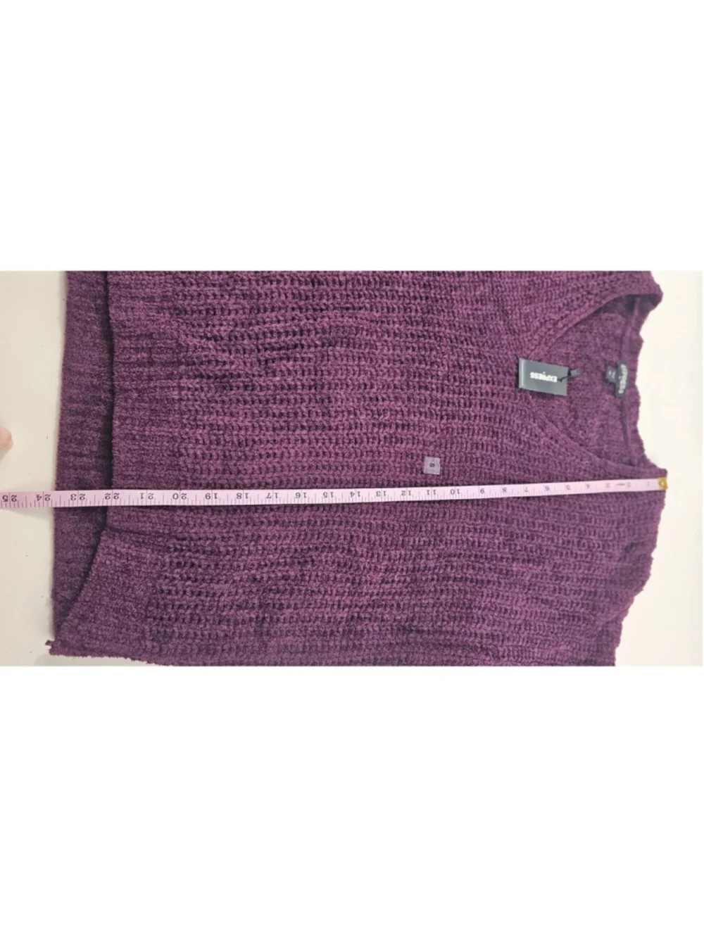 NWT Eggplant purple velour chenille chunky knit slub v neck sweater express S - Picture 8 of 8